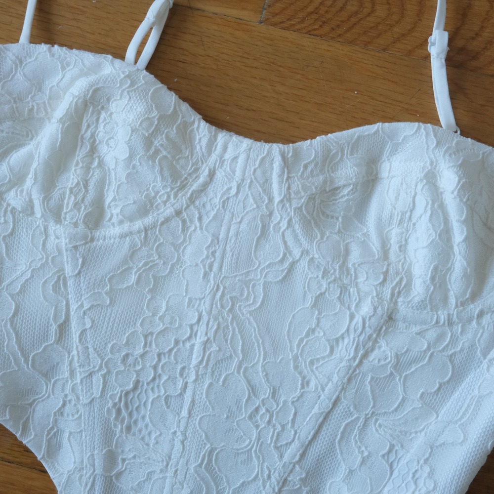 Bardot Corset Top Womens White Lace Bustier Romantic Coquette XS - Picture 2 of 8